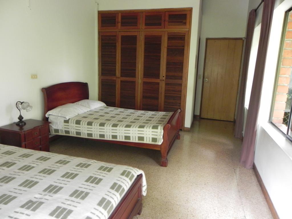 Hostal Tamarindo Itagüí Cameră foto